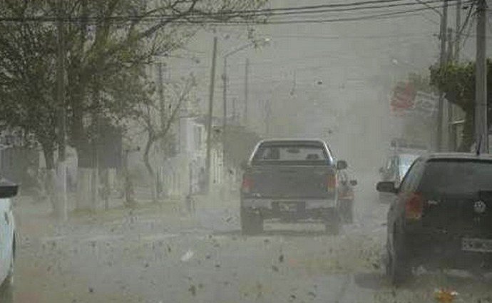 El viento Zonda vuelve a Catamarca: qué zonas serán afectadas este martes