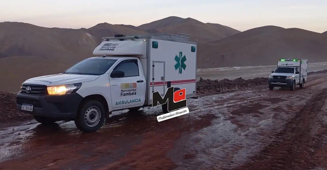 Ubicaron a los turistas varados en la alta montaña y despliegan la asistencia médica