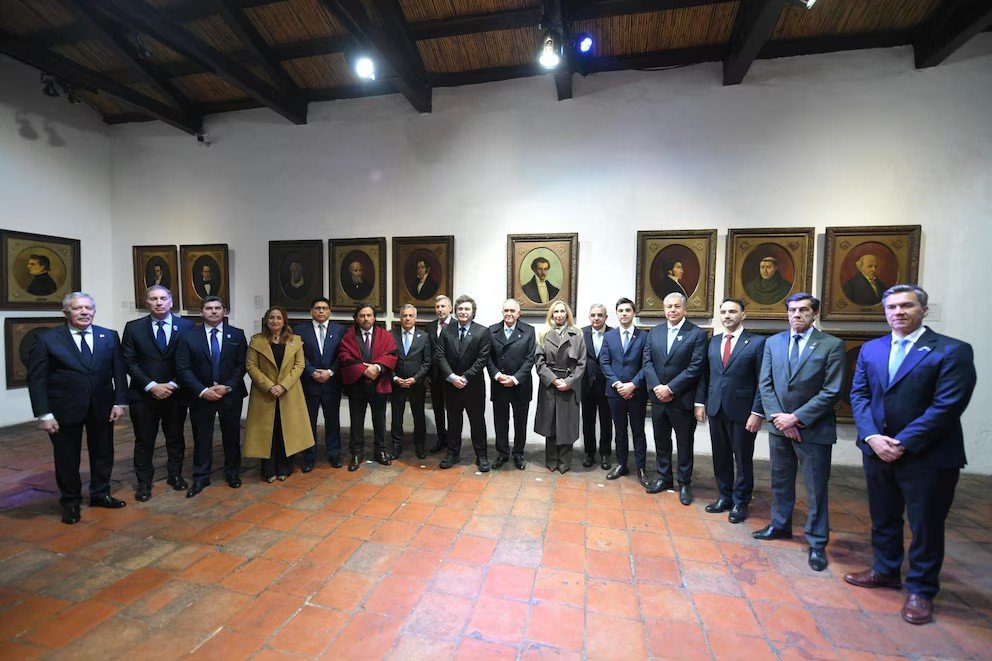 Se acelera el calendario electoral: más de 8 provincias desdoblarán las elecciones y el Gobierno busca cerrar acuerdos