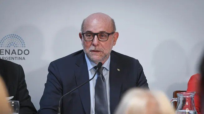 Ley de Tierras: tras el caso Fernández Sagasti, el senador Flavio Fama también pidió participar de manera virtual en la sesión