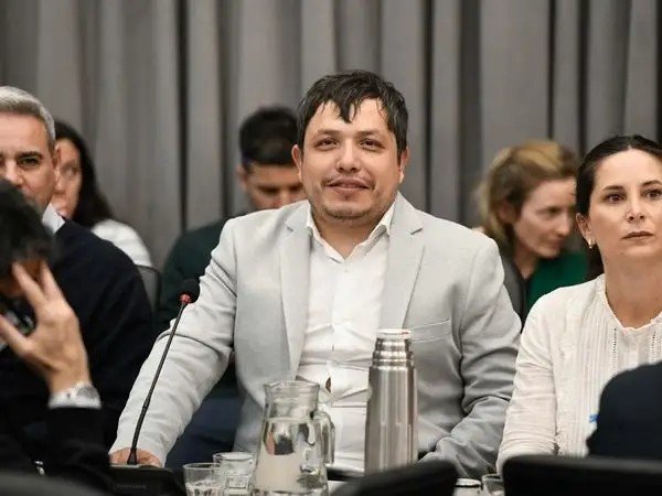 Habrá 150 becas para estudiar las nuevas tecnicaturas universitarias en Tinogasta
