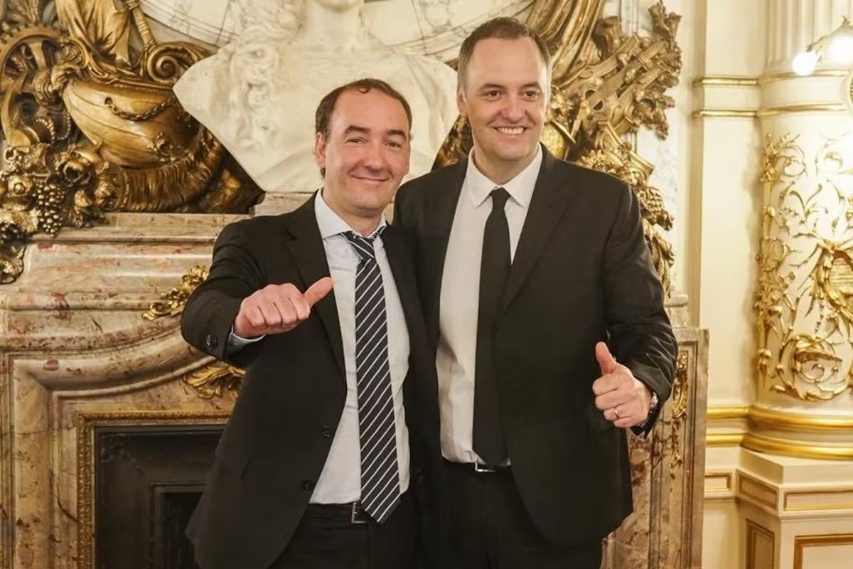 Francisco Adorni, hermano del exjefe de Gabinete, dijo que se confundió y puso un cero de más en su declaración jurada
