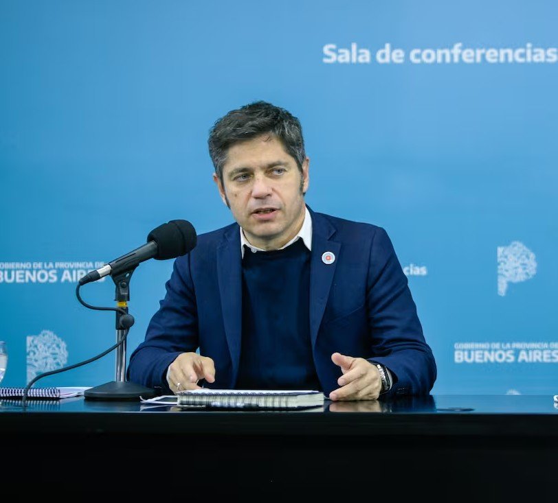 Axel Kicillof: "La morosidad se multiplicó por cinco. No es la gente, es Milei"