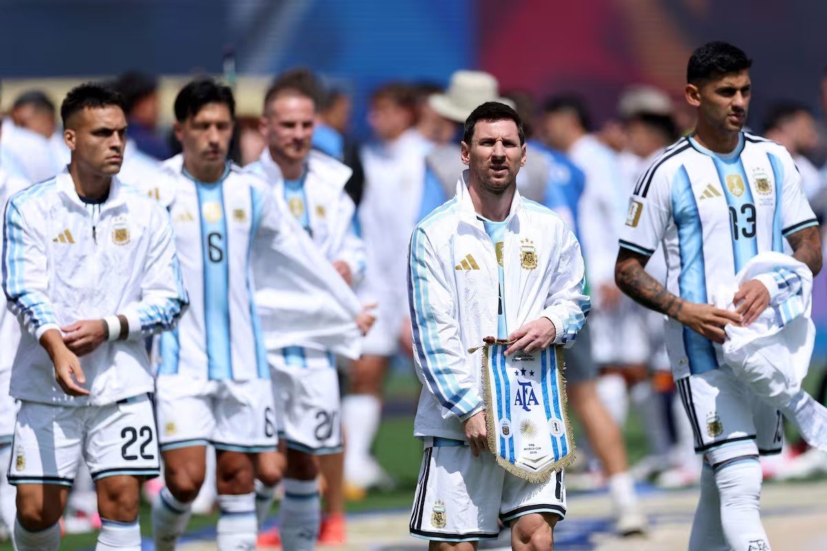 Con Messi convocado: la lista de Lionel Scaloni para los amistosos de la selección argentina