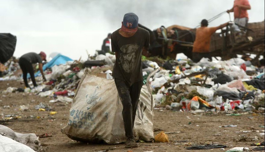 La pobreza volvió a subir en el primer semestre: alcanzó al 32,3% de la población