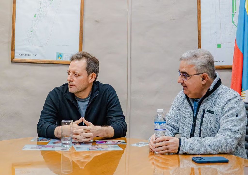 Jalil envía a Natella a dialogar y advierte: “El que no quiera acompañar sabe lo que tiene que hacer”