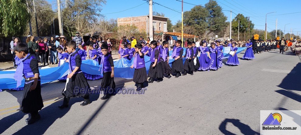 Belén vive una jornada única con el gran Desfile de Academias